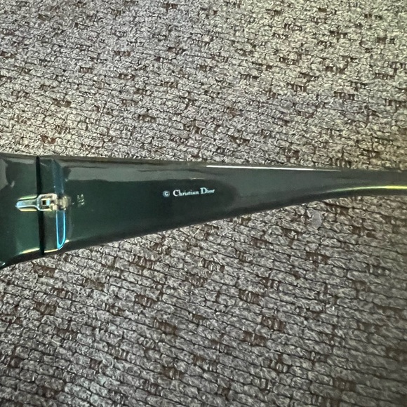 Dior Sunglasses - Picture 5 of 12